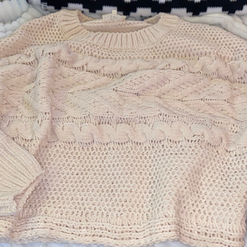 Cute sweater ✨✨